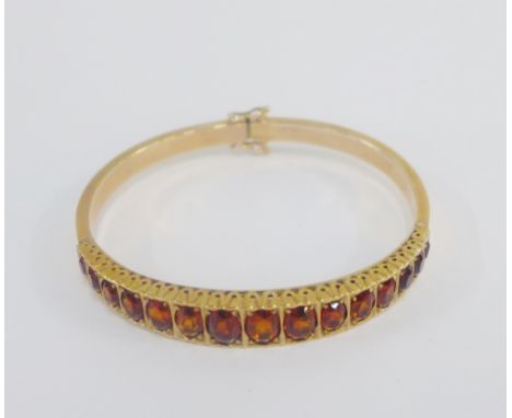 9 carat gold citrine set bangle 