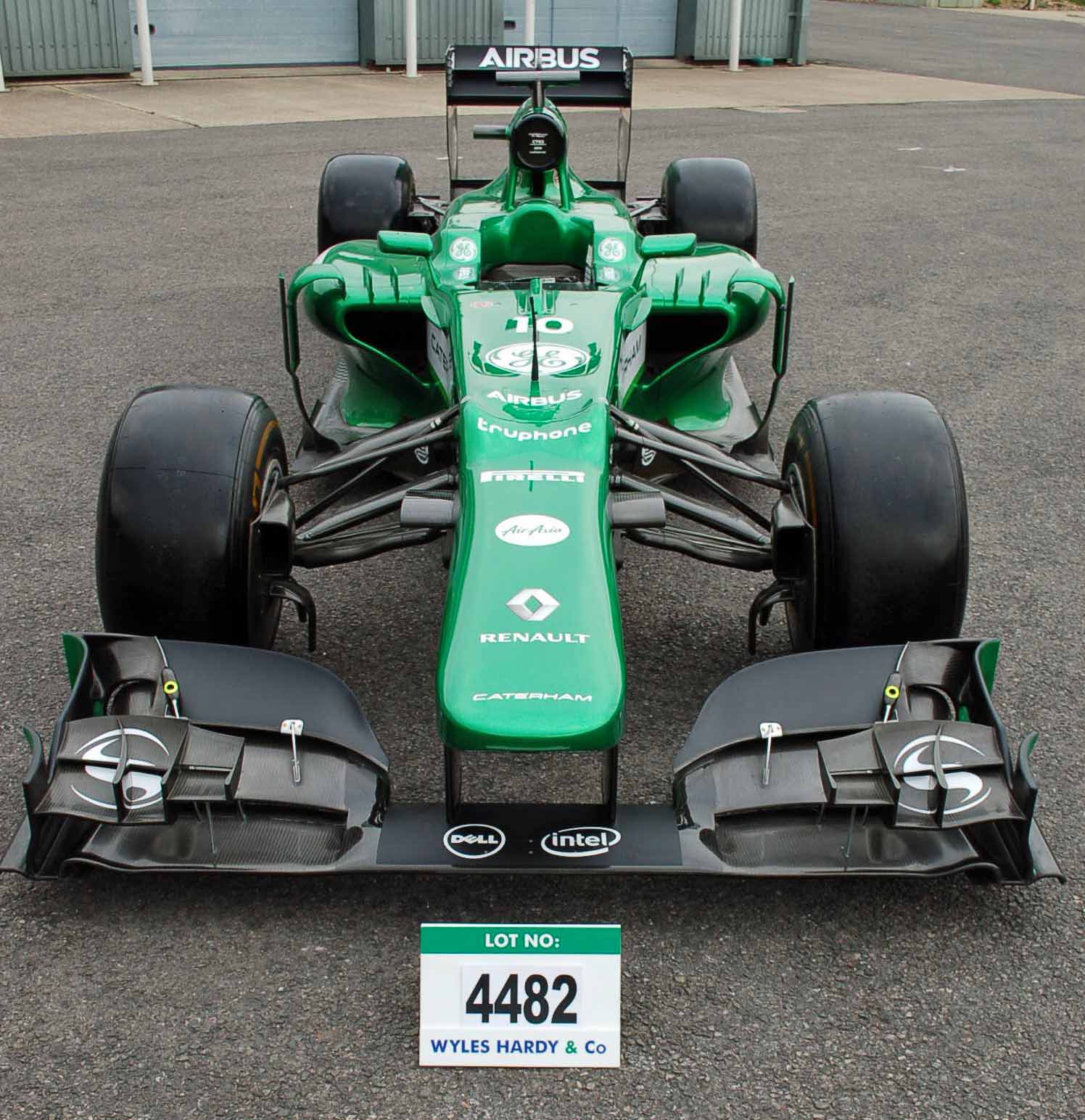 A CATERHAM F1 2013 Formula 1 Full Rolling Chassis Show Car, Chassis No ...