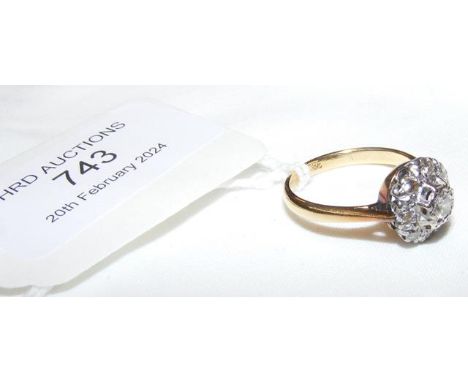 An 18ct diamond ring - approx. size K
