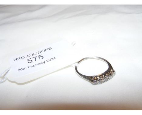 A five stone diamond ring in 18ct white gold setting - approx. size K