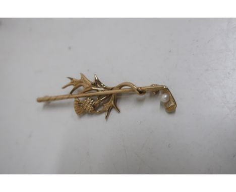 9ct gold hallmarked Scottish bar brooch, the golf club with pearl ball entwined with thistle, 