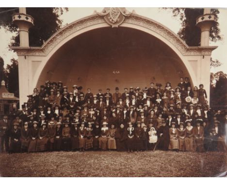 Cork Exhibition An interesting original Photographic Print, 10" x 14"., showing about 100 women (mainly), with just a few men