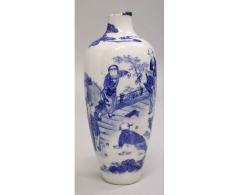 A SMALL GOOD QUALITY 19TH CENTURY CHINESE BLUE & WHITE PORCELAIN VASE, painted with an unusual scene of boys playing on a bri