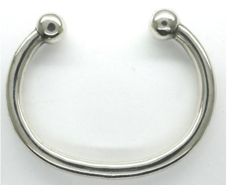 Heavy gauge 925 silver torque bangle, D: 75 mm, 70g. P&amp;P Group 1 (£14+VAT for the first lot and £1+VAT for subsequent lot