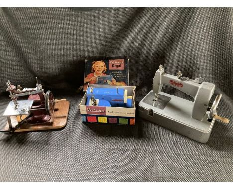 3 vintage childs sewing machines,&nbsp; round record case.