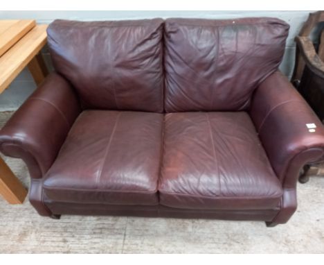 MODERN LEATHER SOFA