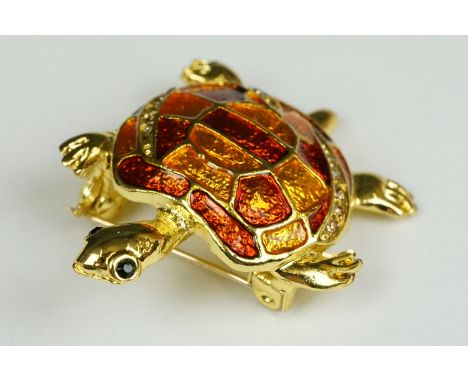 Gilt and enamel turtle brooch 