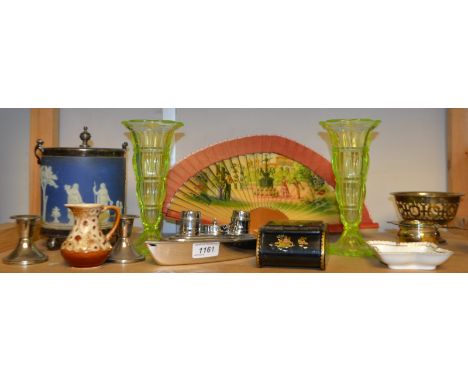 Am Art Deco novelty chrome cruet set as a ship; a Wedgewood Jasperware biscuit barrel, EPNS mounted; a fan; Posie trinket tra