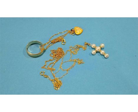 A 9ct ring, 3.3grm etc.
