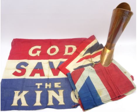 Copper stick stand in the form of a boot with spur H52cm, two Union flags and a God Save the King patriotic flag