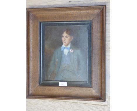 Oak framed oil painting portrait of British illustrator Aubrey Beardsley f/g 24 x 19 cm (scratches/marks)