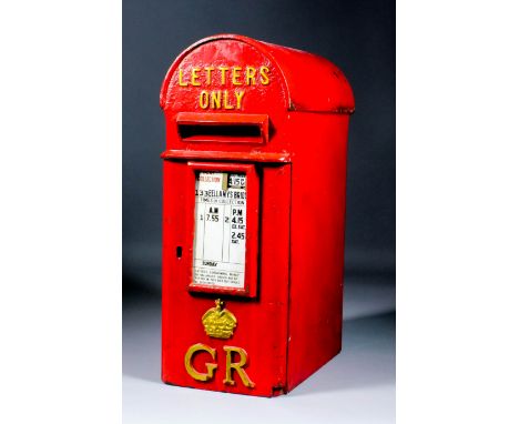 A George V "Hovis Top" Royal Mail GR lamp postbox by A. Handyside & Co of Derby and London, 8ins wide x 12.5ins deep x 20ins 