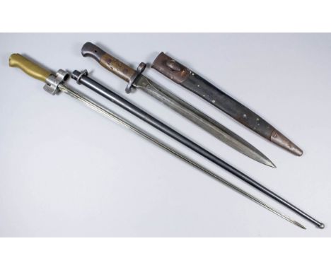 An early 20th Century Lee-Metford bayonet 12ins bright steel double edged blade stamped crown "E.R." over "1903", to the reve
