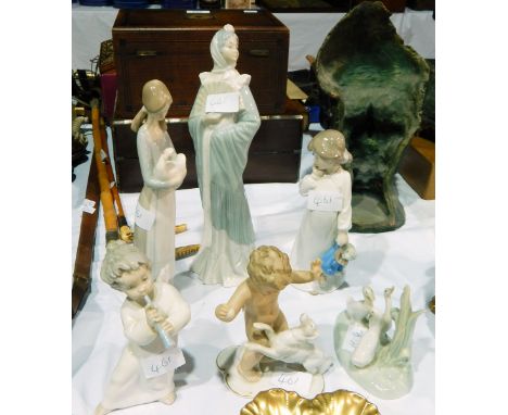 Royal Copenhagen sleeping cat, No.422, five Nao and Lladro figures and a Nao goose group 