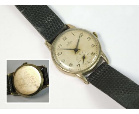 PRESENTATION WATCH. A gentleman's Smith's De Luxe Presentation Watch, the back engraved from B.R. London Midland Region for 4