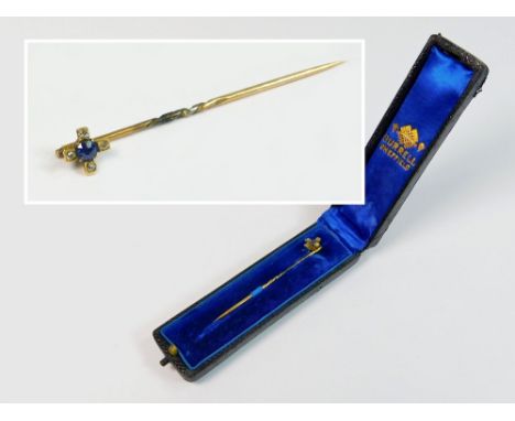 STICK PIN. A Victorian diamond & sapphire stick pin in fitted case.  Please note that all items in this auction are previousl