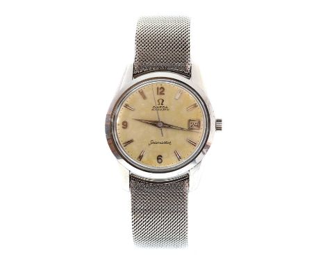 A gentlemen's stainless steel Omega 'Seamaster' automatic bracelet watch, c.1960,model no. 14701SC-61. A 33.5mm case with a s