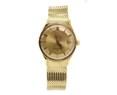 A gentlemen's 18ct Omega 'Constellation' automatic chronometer bracelet watch, c.1960,model no. 168005. A 34mm case with a 'p