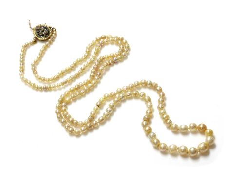 A single row graduated pearl necklace, with a single row diamond and enamel box clasp, c.1830. A single row of seventy nine 2
