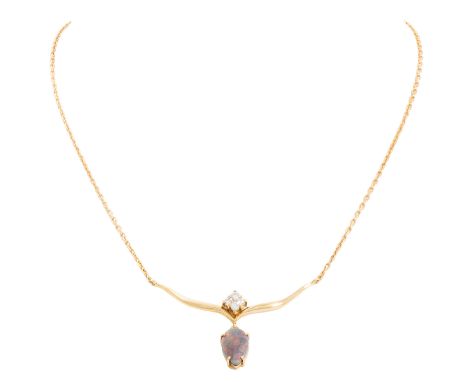 Collier mit schwarzem Opal und Brillanten von zus. ca. 0,22 ct, gute Farbe u. Reinheit, Opal von 1,48 ct aus Lightning Ridge 