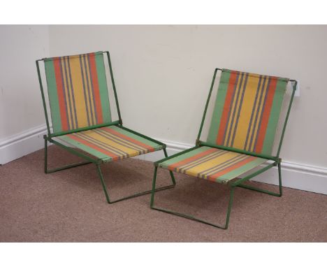 Pair vintage retro child's folding chairs, metal and canvas Condition Report Click here for further images, condition, auctio