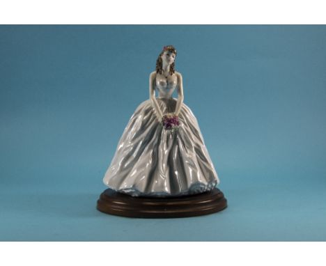 Royal Worcester - Ltd Edition Anniversary Figurine of The Year 1998 ' A Day to Remember ' CW395, RW.4709, Issued 1998 Only. M