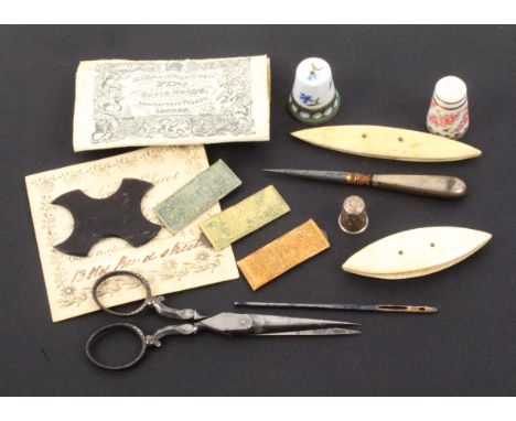 A mixed lot, sewing, comprising an early Tunbridge ware whitewood rectangular box, probably by Wise, the lid with circular pr