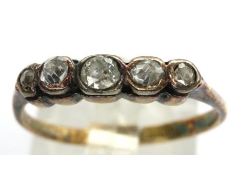 18ct gold ring set with five diamonds, size L/M, 1.7g. P&amp;P Group 1 (£14+VAT for the first lot and £1+VAT for subsequent l