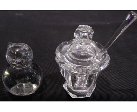 Baccarat French glass cat and Baccarat French glass mustard pot with glass spoons. P&amp;P Group 2 (£18+VAT for the first lot