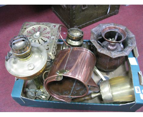 Howes and Burley Limited Birmingham Brass Carriage Lamp, XIX Century brass trivet with pierced top, early XX Century brass ol