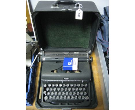 A Royal Typewriter.
