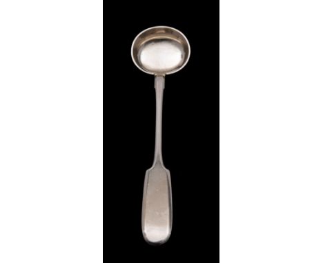 A Russian silver fiddle pattern soup ladle with plain oval bowl, Kokoshnik mark for Moscow post 1908, 232gms, 7.45ozs.