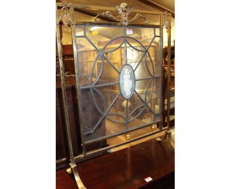 An Edwardian brass and lead glass inset firescreen (with several areas of damage to glazing), 78.5 x 61cm