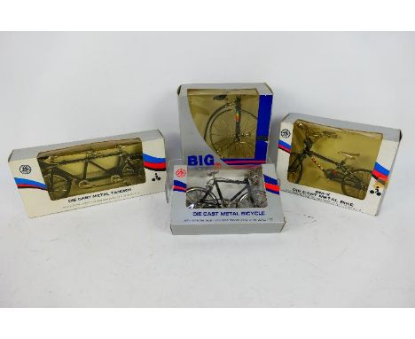 Mytek - Taiwan Made diecast model bikes. A selection of Four boxed diecast models appearing in Excellent condition with Excel