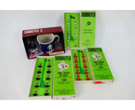 Subbuteo - 3 x boxed Subbuteo teams, one labeled Wolves, they appear in Very Good condition overall, a couple have glue repai