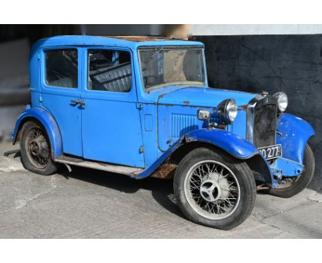 Austin 10 saloon car restoration project, 1933, blue, engine and many other parts included.