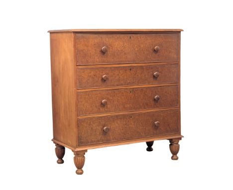 A William IV mahogany secretaire chest of drawers. Circa 1830. 112x54x122cm.