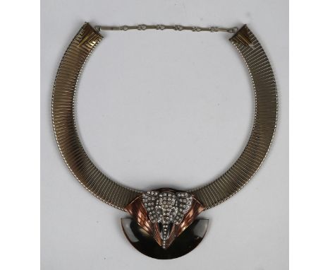 ERMANI BULLATI VINTAGE choker featuring an elephant set with stones. Bullati was a Dutch jewellery designer working in the 19