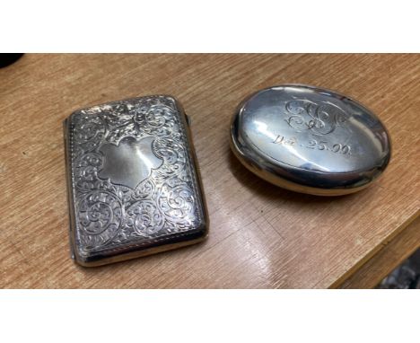  Sale Item:    SILVER CIGARETTE CASE &amp; SNUFF BOX  Vat Status:   No Vat   Buyers Premium:  This lot is subject to a Buyers