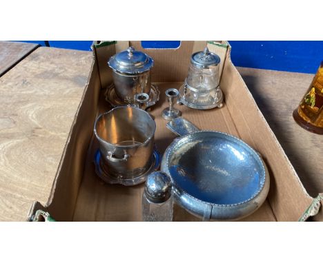  Sale Item:    BOX SILVER PLATED WARE   Vat Status:   No Vat   Buyers Premium:  This lot is subject to a Buyers Premium of 15