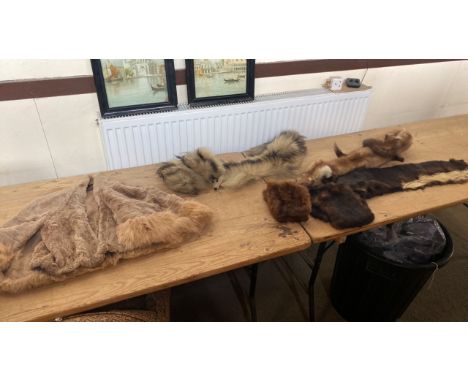  Sale Item:    BOX ASSORTED FURS (AF)   Vat Status:   No Vat   Buyers Premium:  This lot is subject to a Buyers Premium of 15