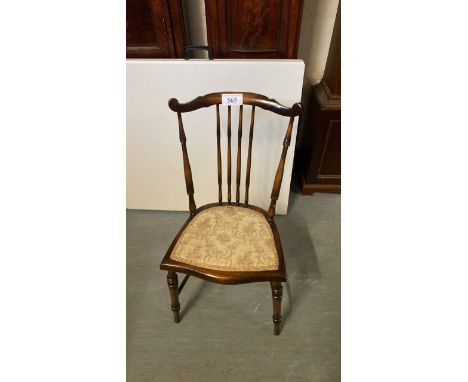  Sale Item:    SMALL HALL CHAIR   Vat Status:   No Vat   Buyers Premium:  This lot is subject to a Buyers Premium of 15% + Va