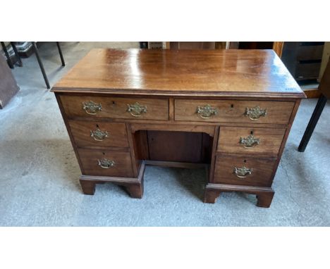  Sale Item:    MAHOGANY KNEE HOLE DESK (AF)   Vat Status:   No Vat   Buyers Premium:  This lot is subject to a Buyers Premium