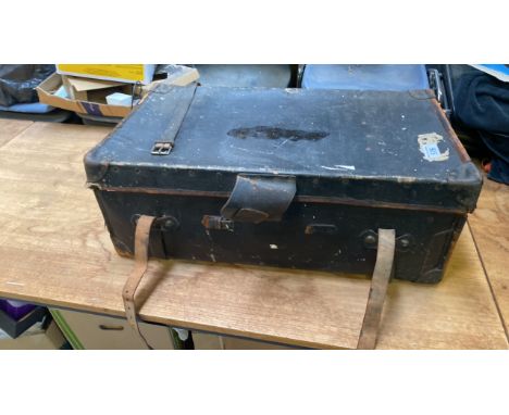  Sale Item:    LARGE BLACK LUGGAGE TRUNK (AF)   Vat Status:   No Vat   Buyers Premium:  This lot is subject to a Buyers Premi