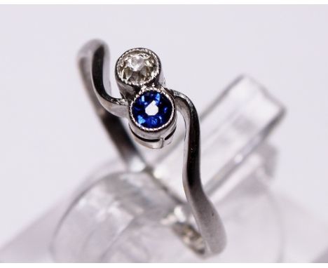 18ct white gold diamond and sapphire set ring