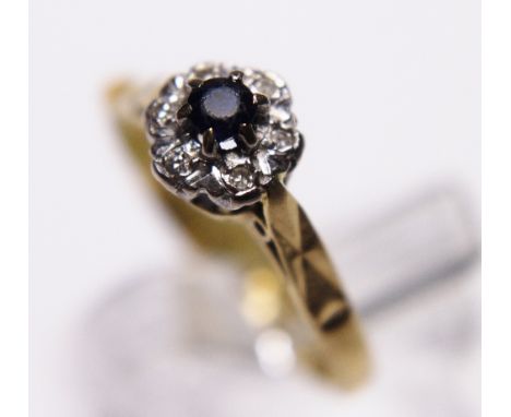 18ct yellow gold sapphire and diamond cluster ring, size L