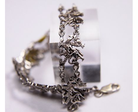 Sterling silver dragon bracelet  16.5g