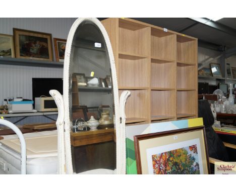 A wood effect shelf unit