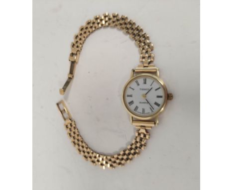 Lady's Tissot 9ct gold bracelet watch, 15.9g gross. 