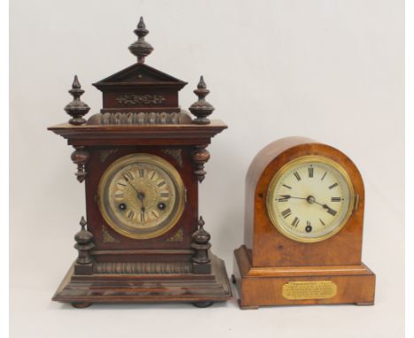 Junghans mantel clock in stained beech case, 43cm and a timepiece in arched case, 1906, 24cm. (2). 